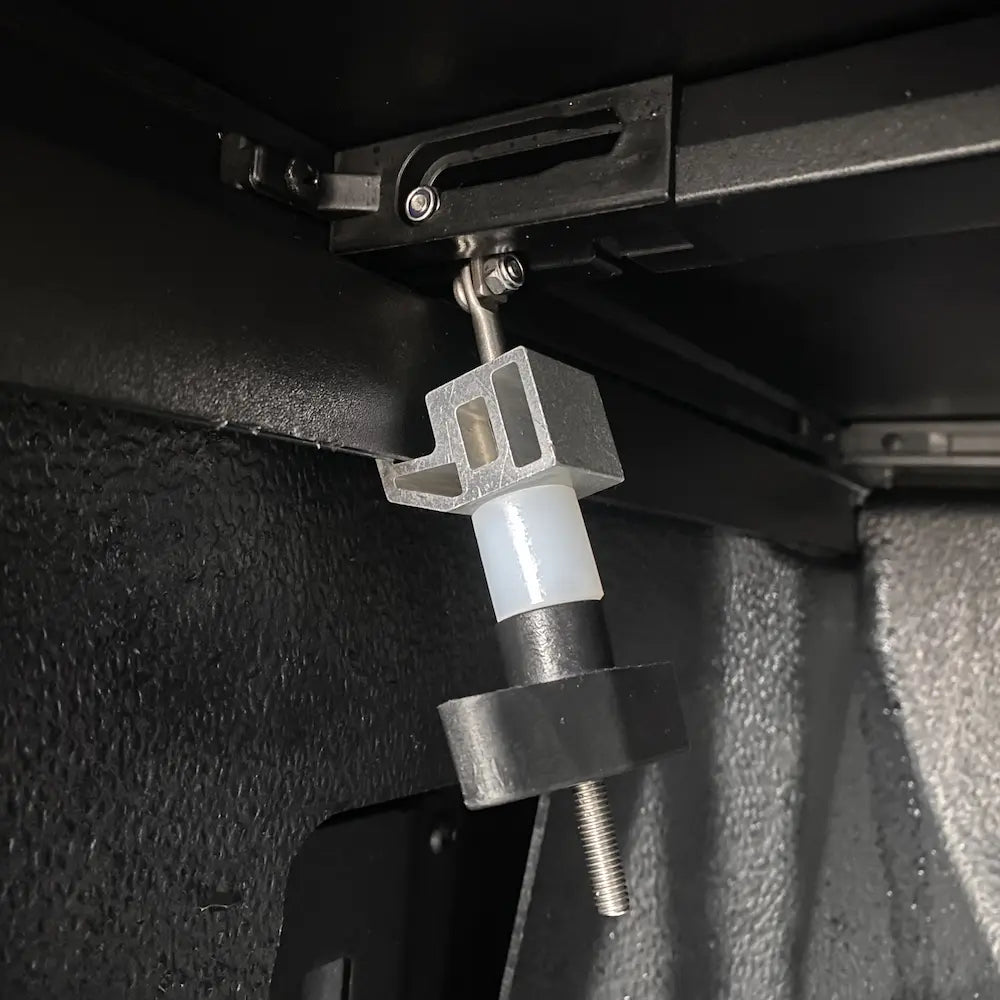 Teamz soft tonneau cover front clamp