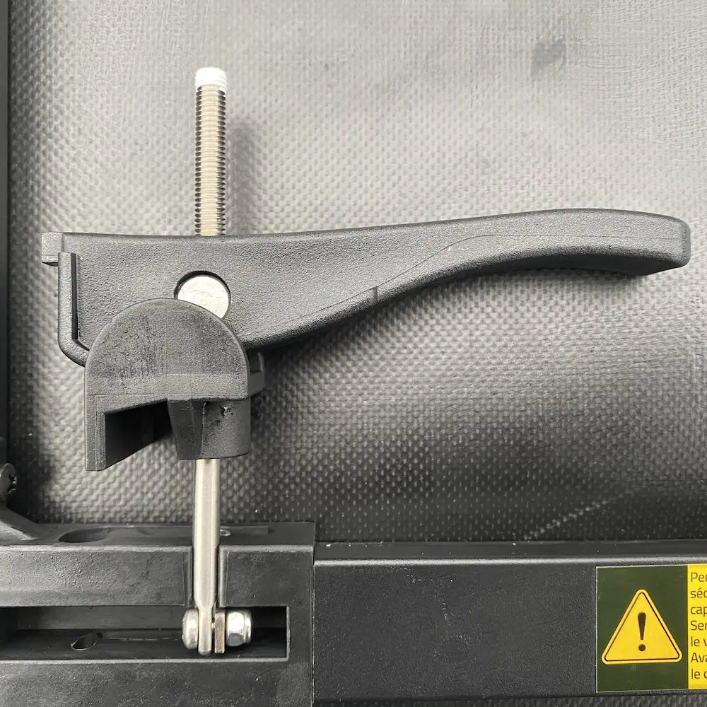 Teamz soft tonneau cover rear clamp